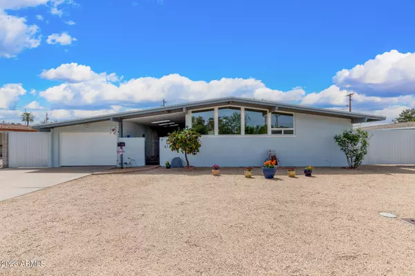 4115 E ALMERIA Road, Phoenix, AZ 85008