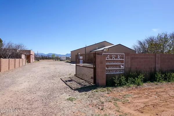 Huachuca City, AZ 85616,562 E HIGHWAY 82 --