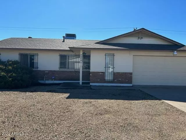 4215 W TOWNLEY Avenue, Phoenix, AZ 85051