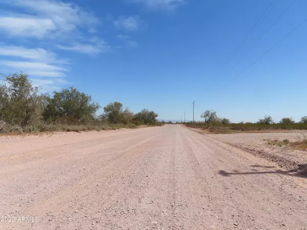 Tonopah, AZ 85354,6000 N 412th Drive #481