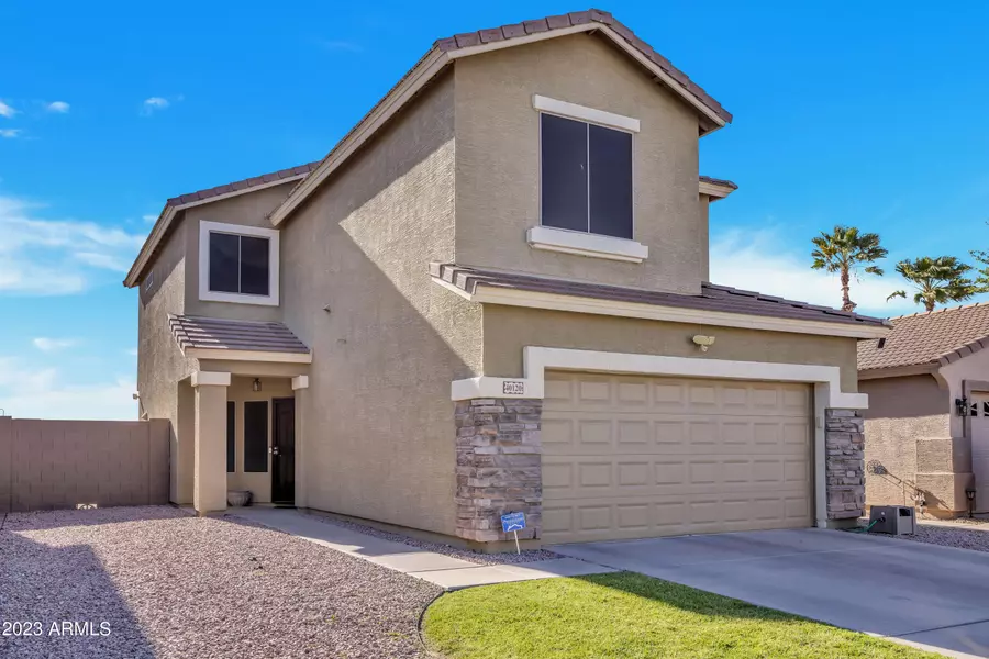 40120 N CALABRIA Street, San Tan Valley, AZ 85140