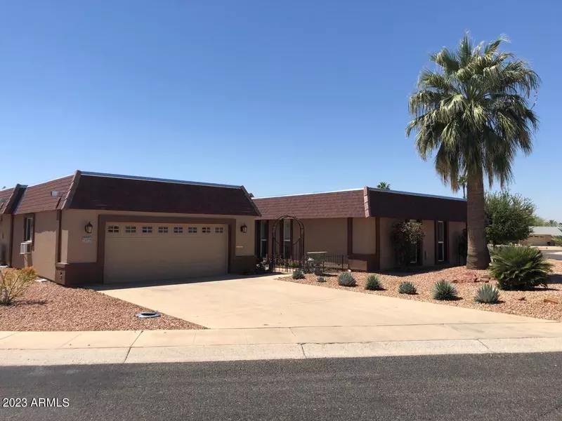 16029 N MEADOW PARK Drive, Sun City, AZ 85351