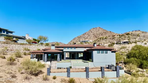 Paradise Valley, AZ 85253,6825 N 39TH Place