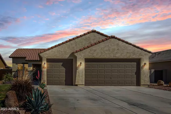 35916 W CATALONIA Drive, Maricopa, AZ 85138