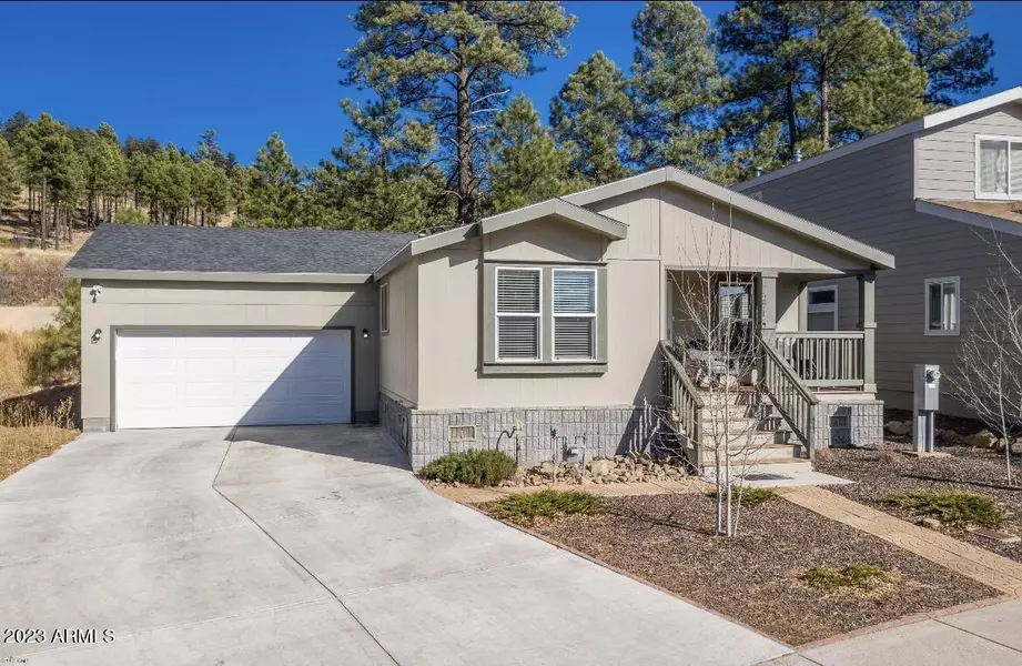 1271 S Mark Lane, Flagstaff, AZ 86001