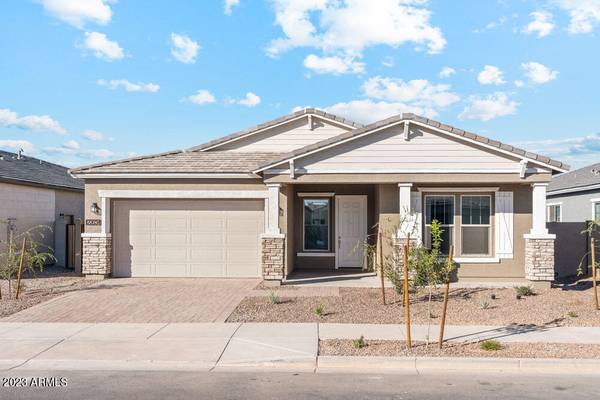 Queen Creek, AZ 85142,22634 E ROUNDUP Way