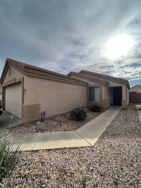 Buckeye, AZ 85326,998 S 239TH Lane