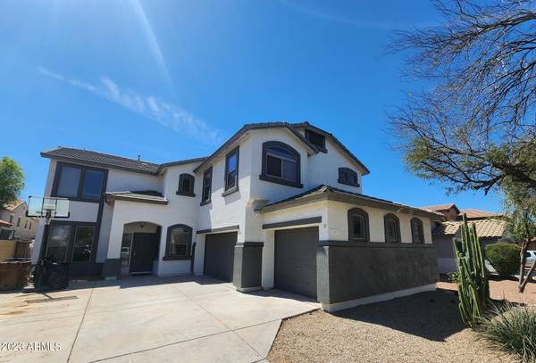 San Tan Valley, AZ 85140,951 E PENNY Lane