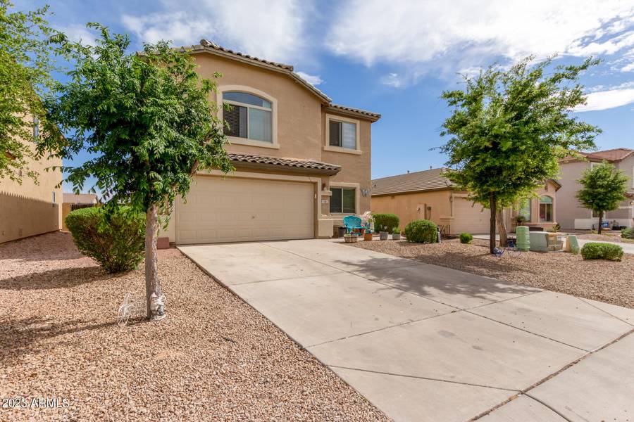 115 W BRANGUS Way, San Tan Valley, AZ 85143