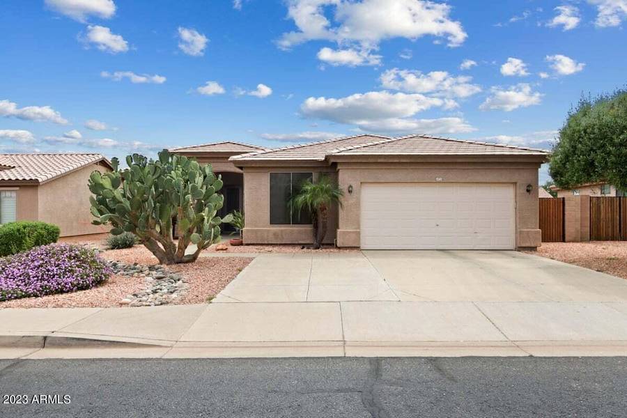 14735 W CROCUS Drive, Surprise, AZ 85379