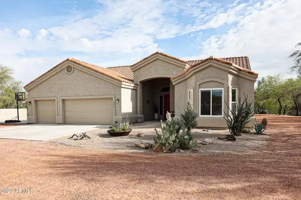 5205 E DIXILETA Drive, Cave Creek, AZ 85331