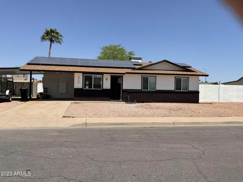 2722 E JUANITA Avenue, Mesa, AZ 85204