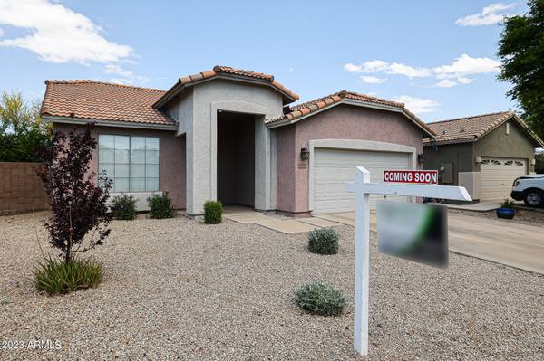 Tolleson, AZ 85353,10310 W PIONEER Street