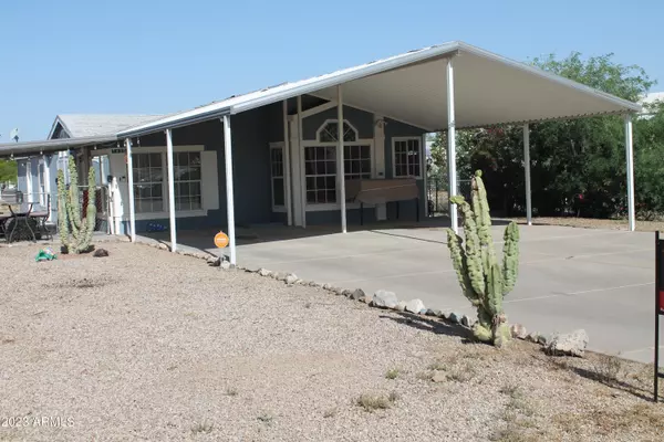 14306 S PADRES Road, Arizona City, AZ 85123