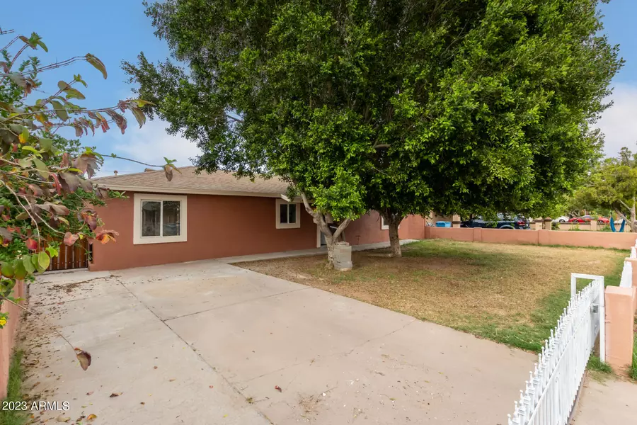 3346 W TURNEY Avenue, Phoenix, AZ 85017