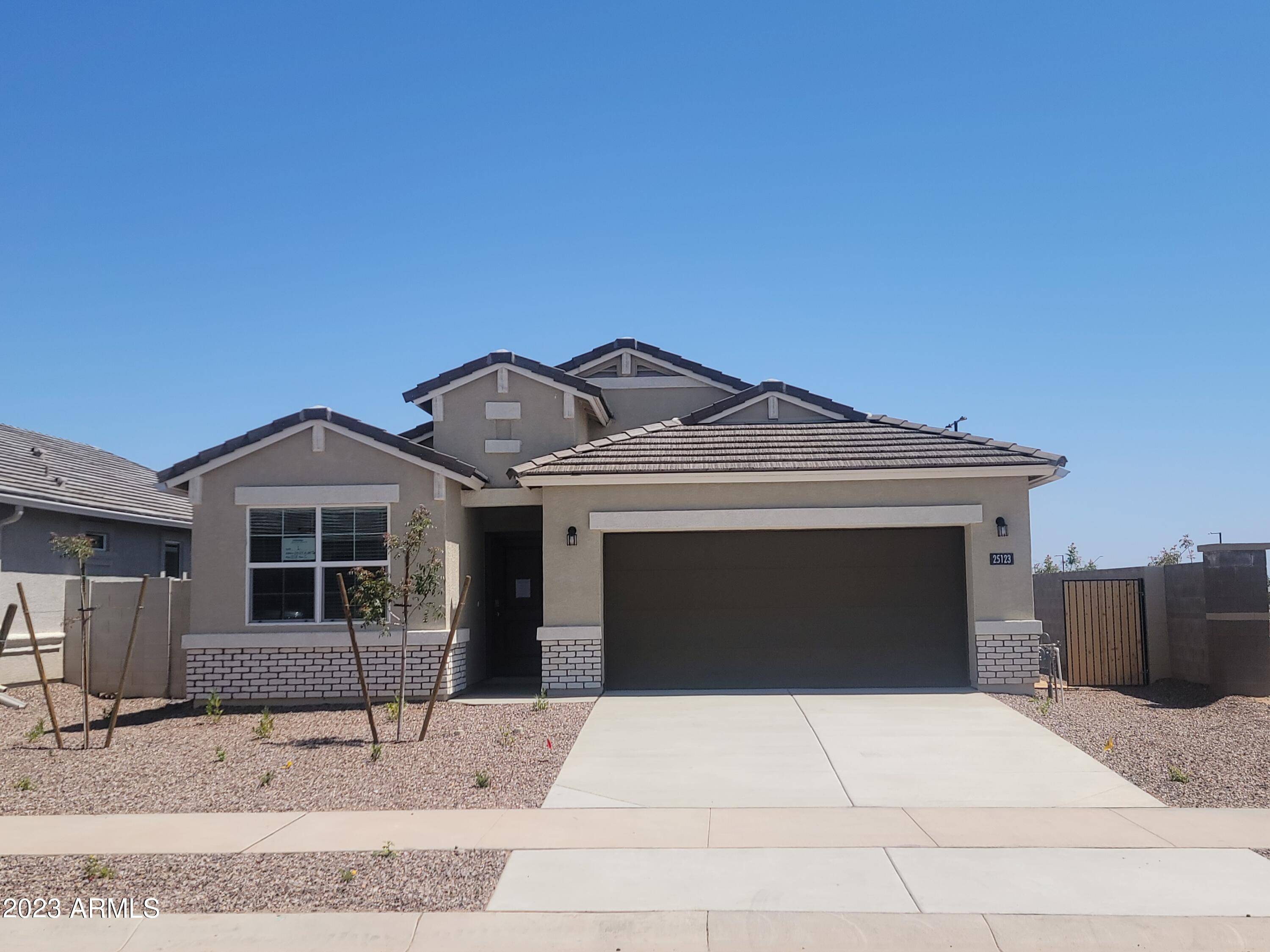 25123 N 185TH Drive, Wittmann, AZ 85361