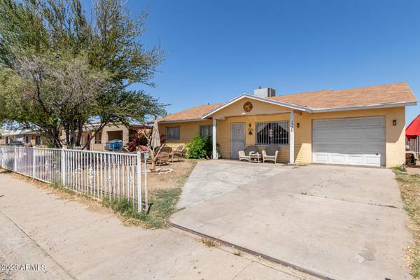 Phoenix, AZ 85041,1528 W Carson Road