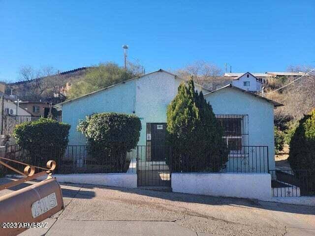 112 E EAST Street, Nogales, AZ 85621