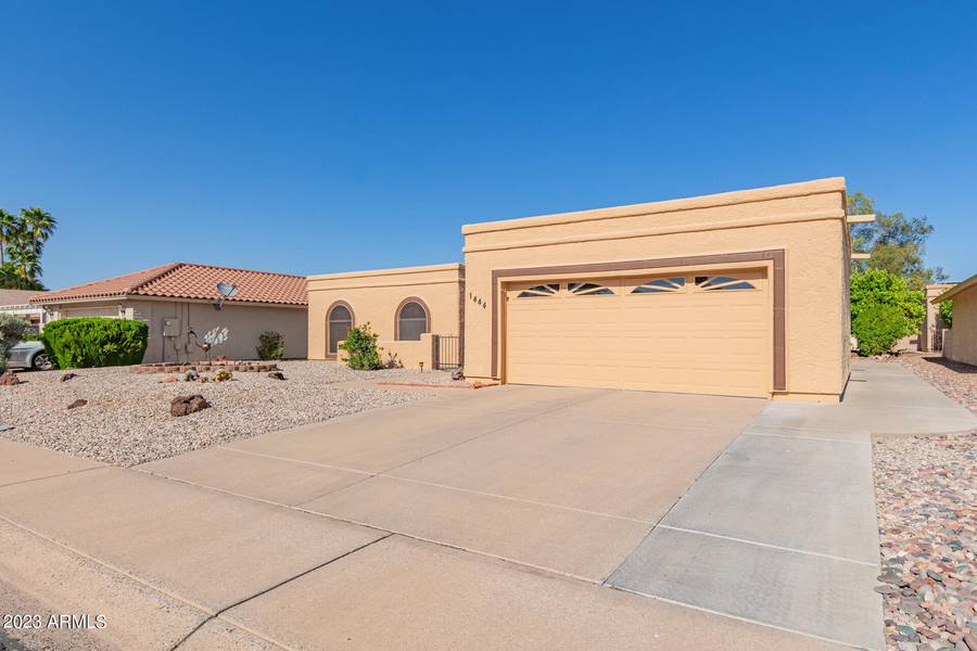 1444 LEISURE WORLD --, Mesa, AZ 85206