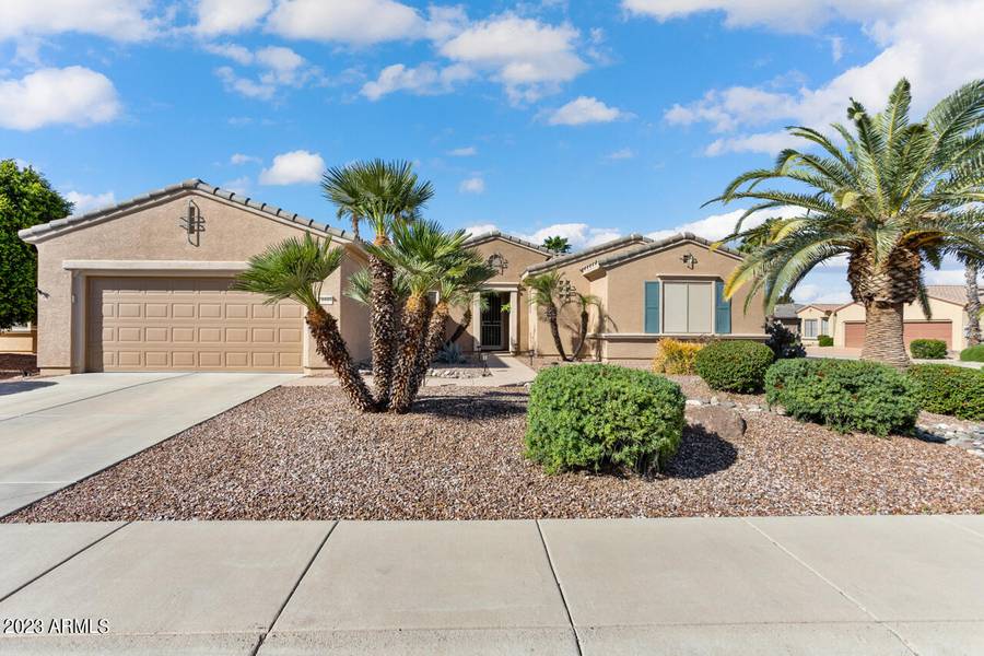 15537 W MOONLIGHT Way, Surprise, AZ 85374