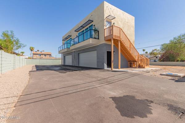 Phoenix, AZ 85021,1106 W Vogel Avenue