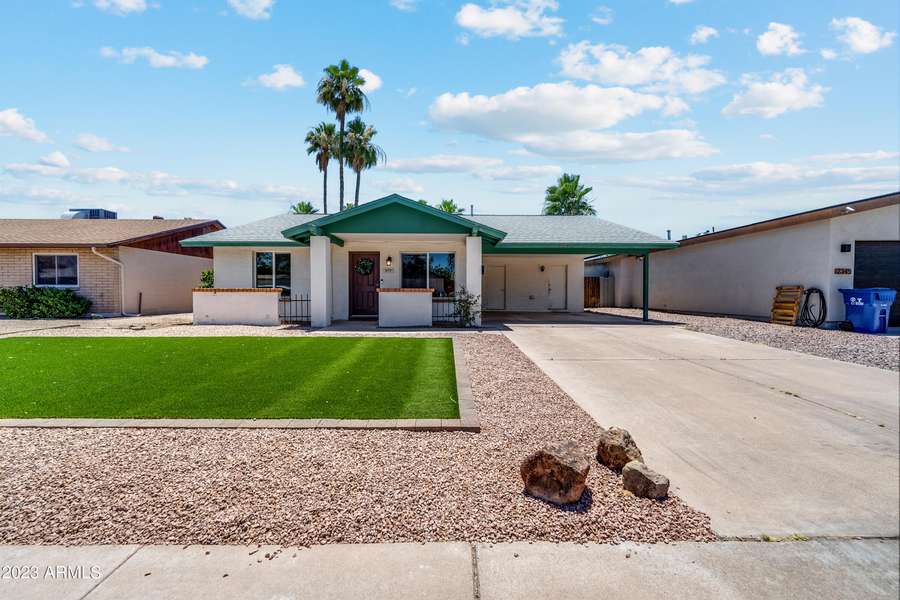 2351 E PEBBLE BEACH Drive, Tempe, AZ 85282