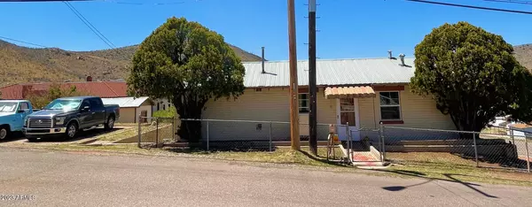 Bisbee, AZ 85603,802 CONGDON Avenue