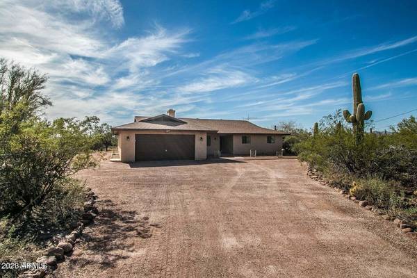 Apache Junction, AZ 85119,1860 S SIXSHOOTER Road