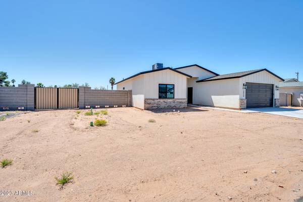 Apache Junction, AZ 85120,10539 E BUTTE Street