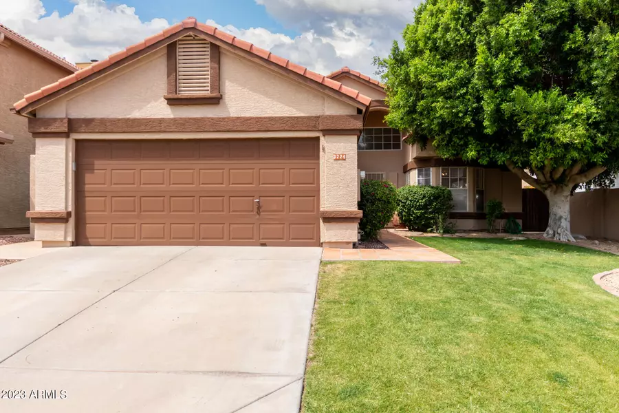 3224 E SILVERWOOD Drive, Phoenix, AZ 85048