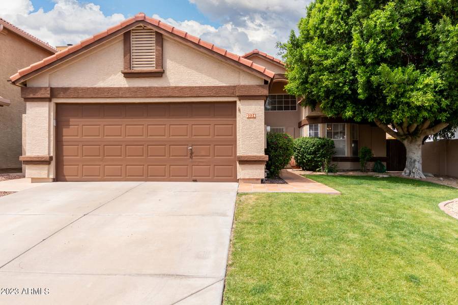 3224 E SILVERWOOD Drive, Phoenix, AZ 85048