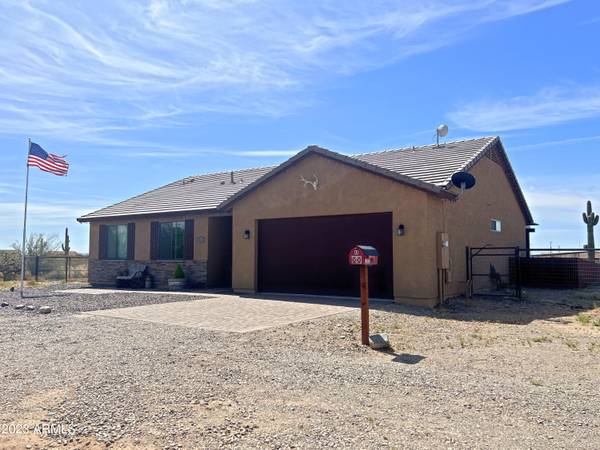 31623 N 167TH Avenue, Surprise, AZ 85387