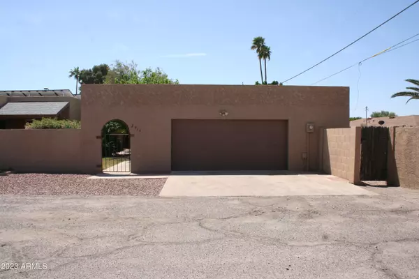 2914 S PRICE Road, Tempe, AZ 85282