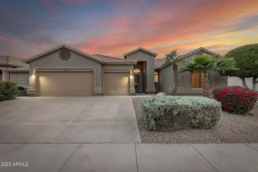 11262 S PALOMINO Lane, Goodyear, AZ 85338