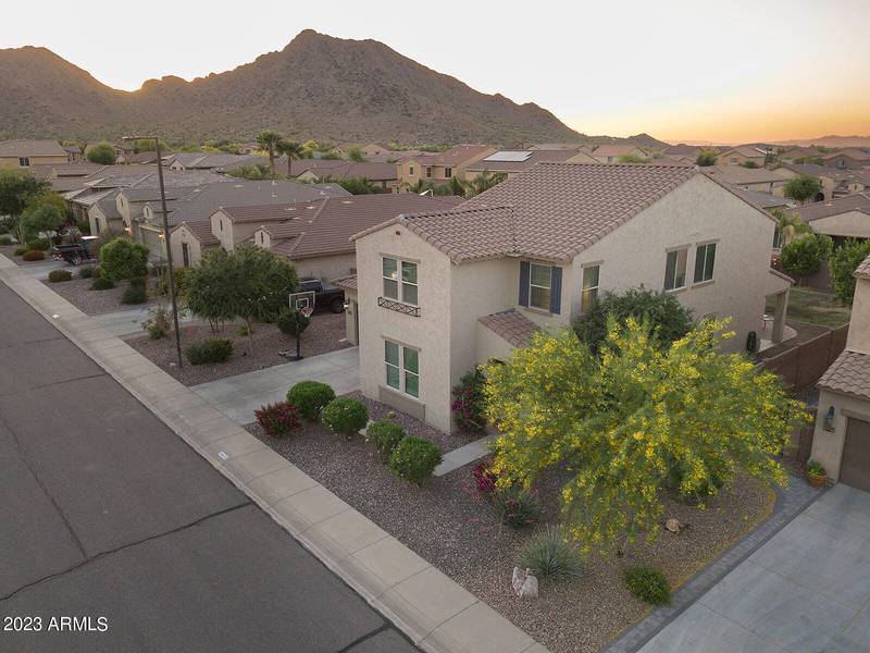 4440 W GOLDMINE MOUNTAIN Drive, Queen Creek, AZ 85144