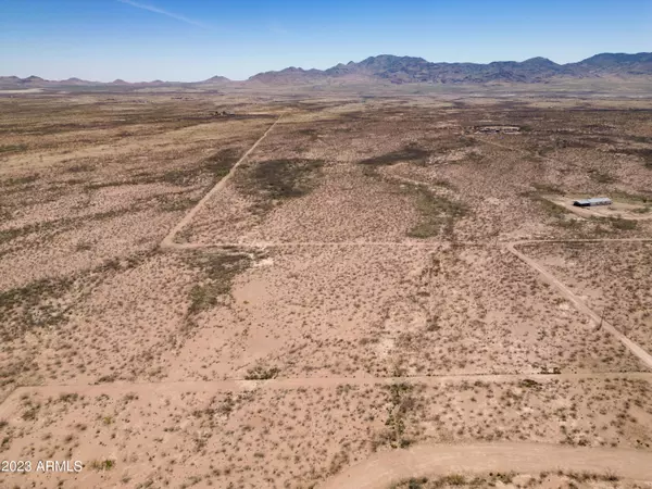 Portal, AZ 85632,W Docs Remedy Road #004C