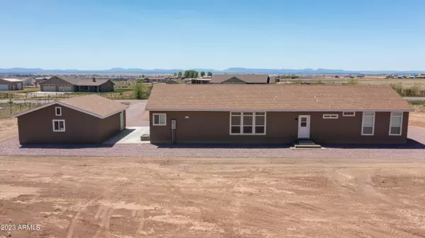 Paulden, AZ 86334,26407 N CABERNET Lane