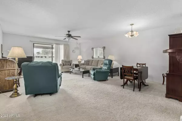 Mesa, AZ 85208,642 S SAGUARO Way