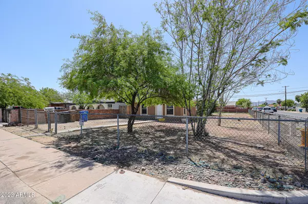 2345 W YUMA Street, Phoenix, AZ 85009