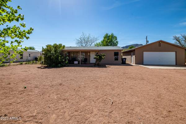 Kingman, AZ 86409,4763 N VAN NUYS Road