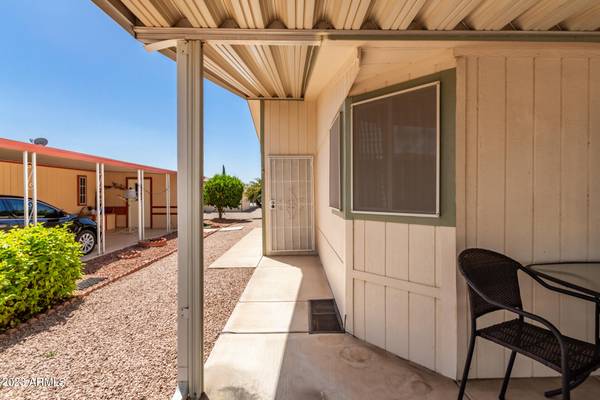 San Tan Valley, AZ 85140,40620 N Clubhouse Street