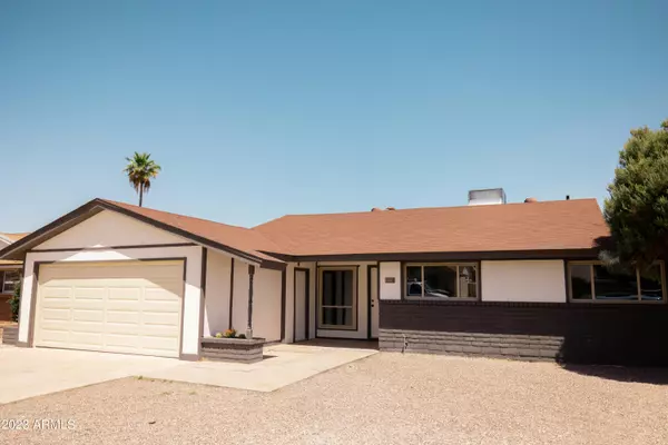 5538 W MISSION Lane, Glendale, AZ 85302