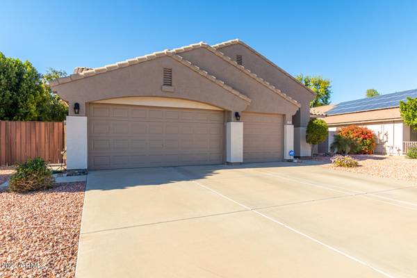 Gilbert, AZ 85295,2182 S SOUTHWIND Drive