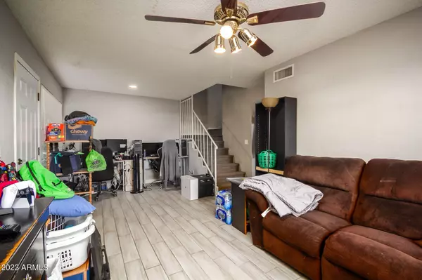 Glendale, AZ 85302,8328 N 59TH Drive