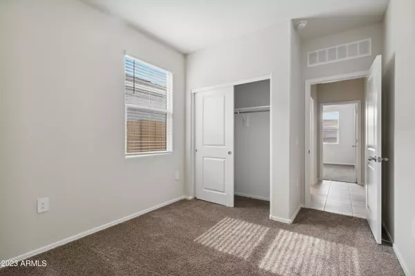 Apache Junction, AZ 85120,3269 W SEAVER Avenue