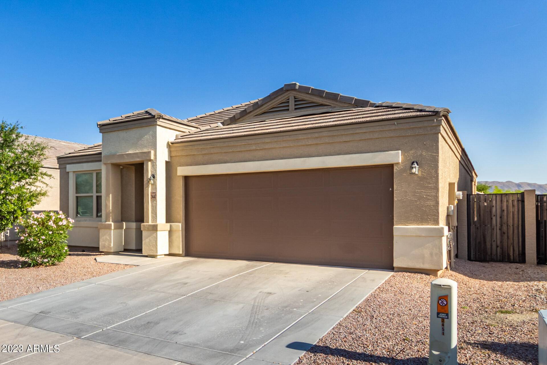 Phoenix, AZ 85041,2447 W PARKWAY Drive