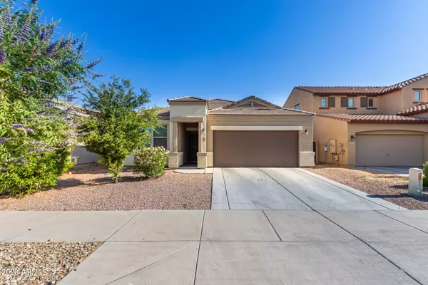 2447 W PARKWAY Drive, Phoenix, AZ 85041