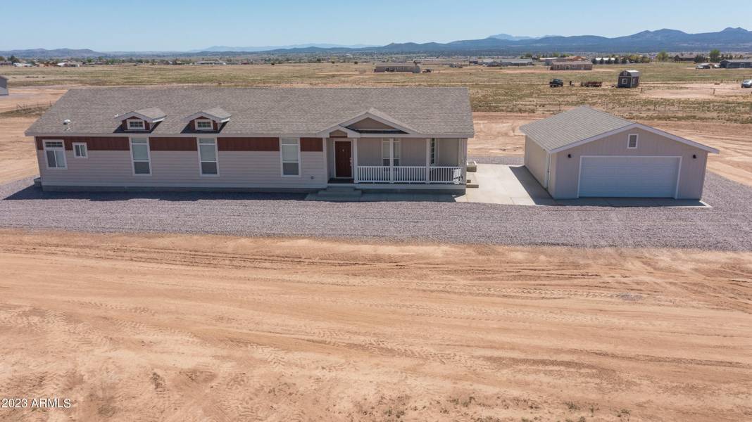 2337 W Hard Cider Trail, Paulden, AZ 86334