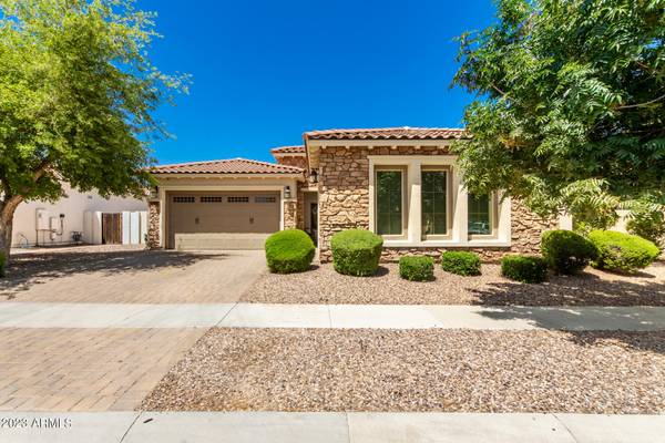 Gilbert, AZ 85297,2908 E MAPLEWOOD Street