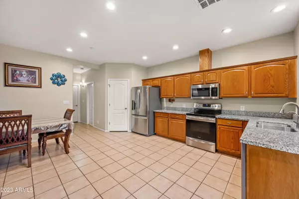 Peoria, AZ 85381,8831 W DAHLIA Drive